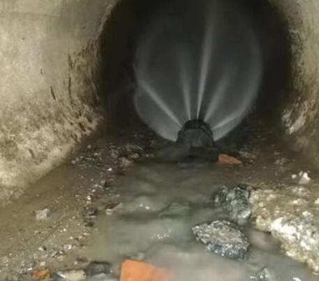 谢通门市政管道清淤