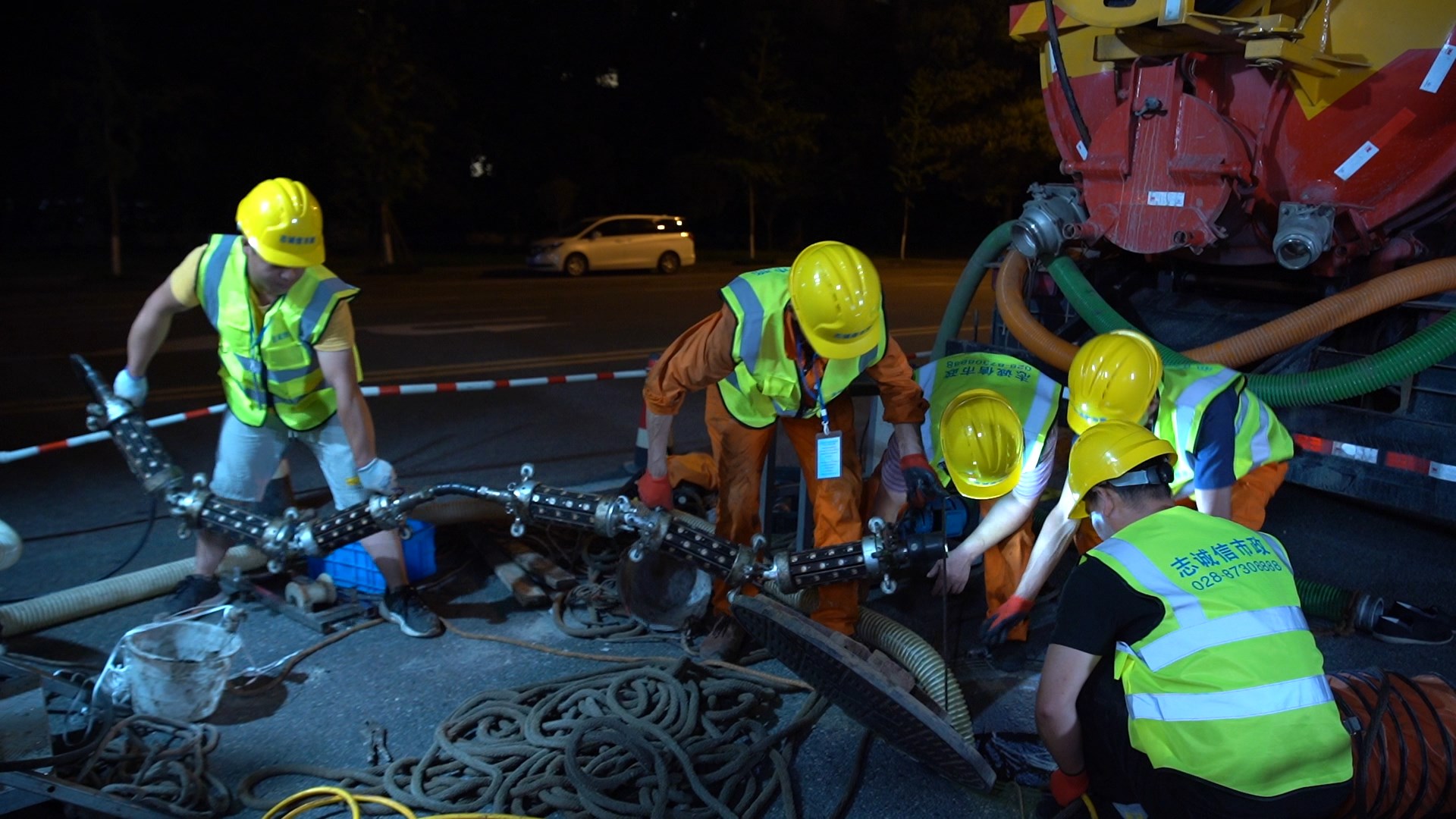 谢通门紫外光固化修复